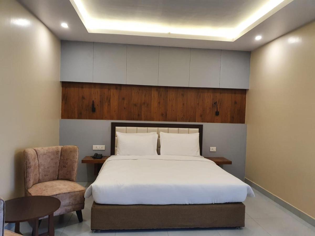 Hotel Palm International Butwal Exterior photo